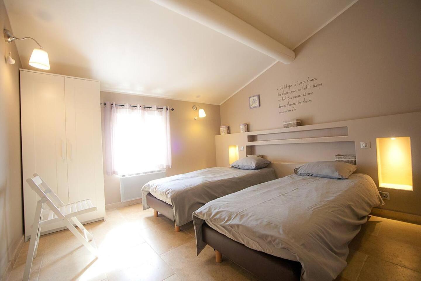La Petite Colline Villa Апт Екстериор снимка