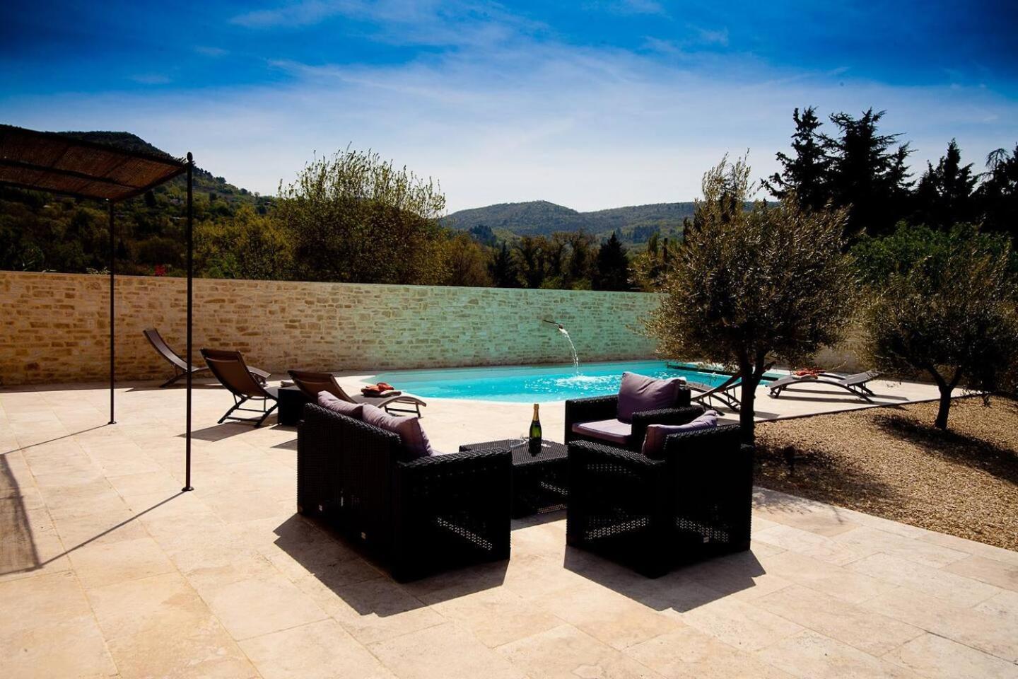 La Petite Colline Villa Апт Екстериор снимка