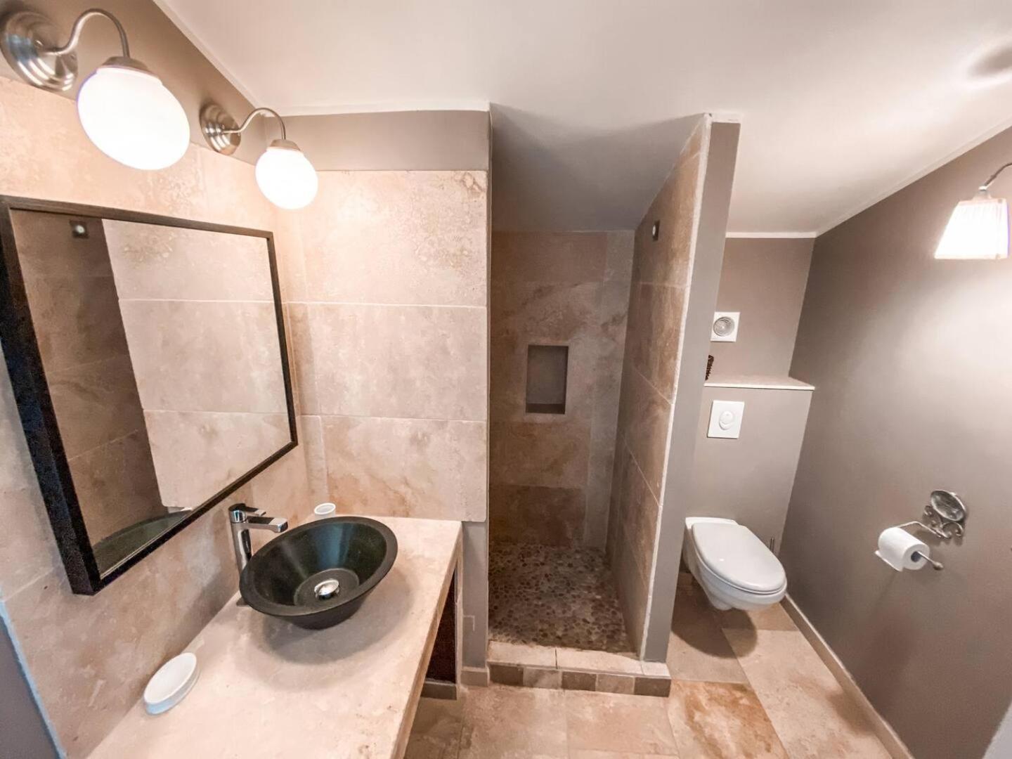 La Petite Colline Villa Апт Екстериор снимка